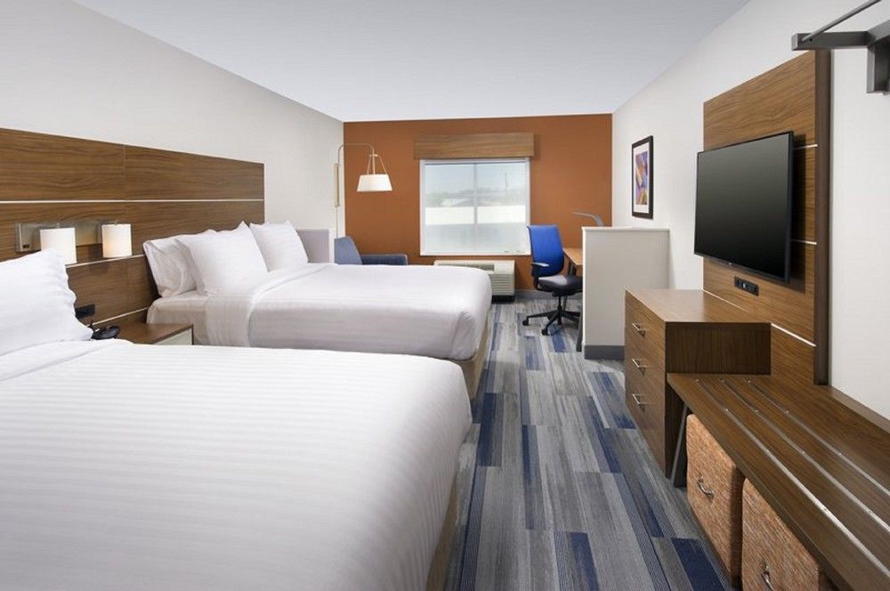 Holiday Inn Express & Suites Greenwood Mall By Ihg מראה חיצוני תמונה
