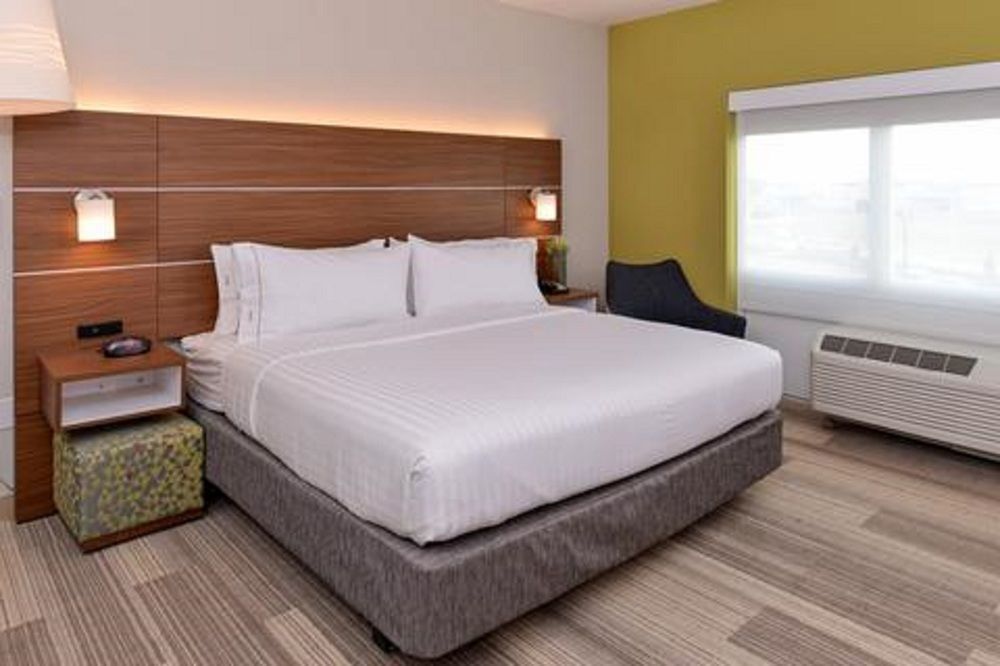 Holiday Inn Express & Suites Greenwood Mall By Ihg מראה חיצוני תמונה